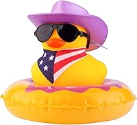Vista 1 de Decoración de tablero de automóvil de pato de goma con mini sombrero de vaquero, bufanda, anillo de natación, gafas de sol para decoración del hogar
