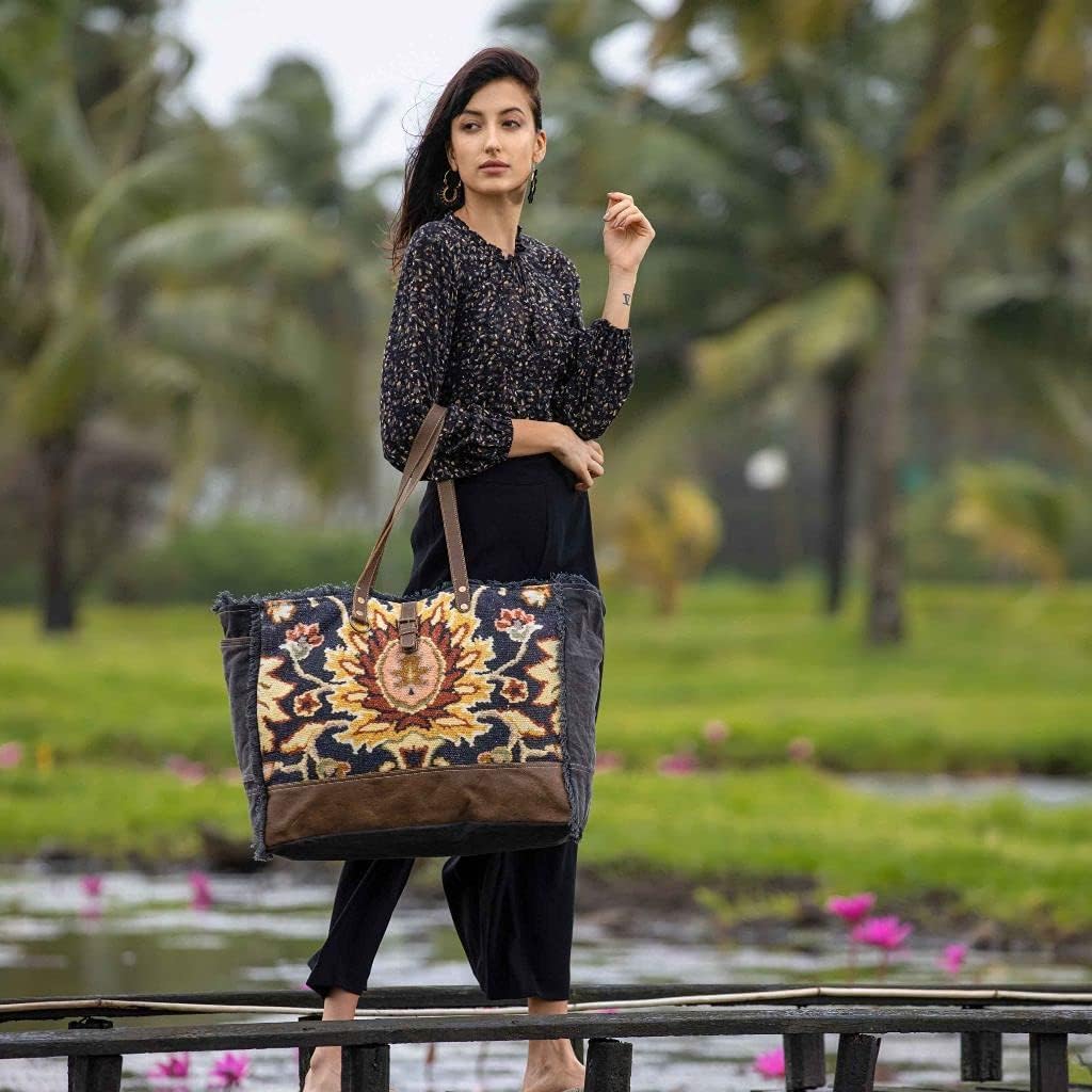 review Myra Bag Black Fern Weekender Bag Upcycled Canvas, Rug & Leather S-2531