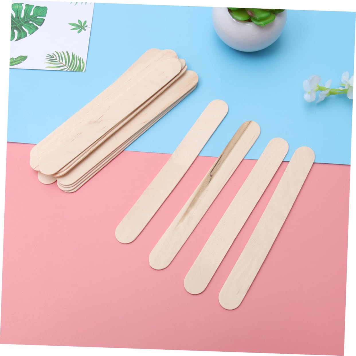 GALPADA 50pcs Hair Removal Wooden Wax Applicator Sticks Non-Sterile Wax Spatula for Facial Hair Removal for Beauty Treatments and Crafts