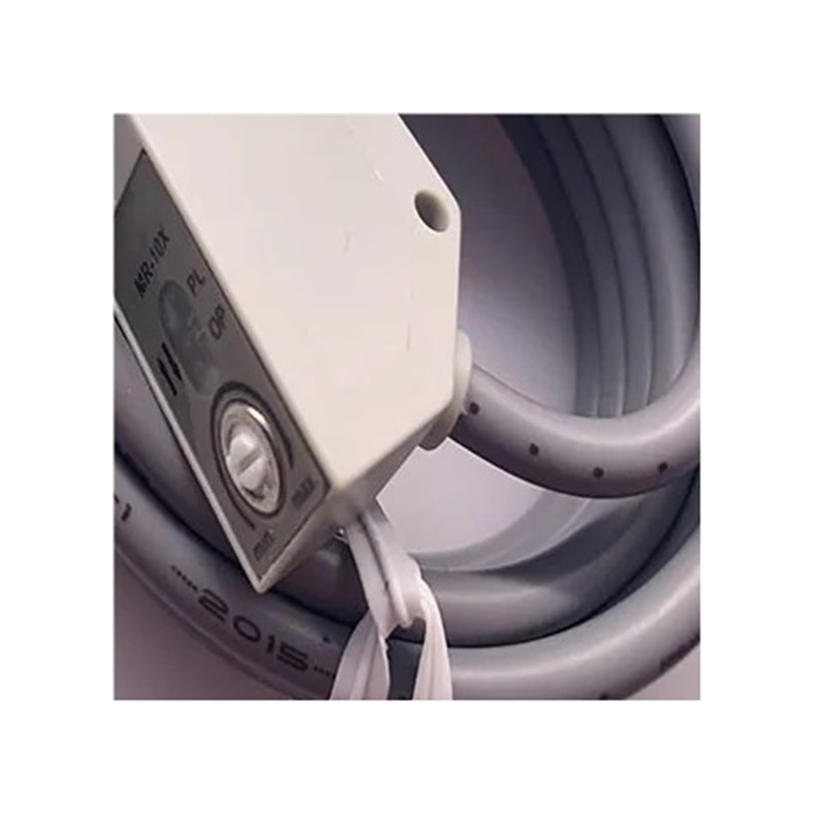 Sensor MR-30N evita paradas técnicas en sistemas de producción MR-60X