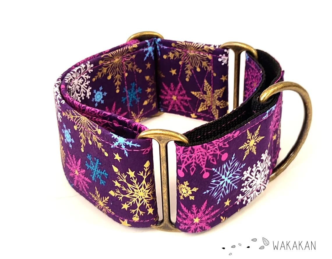 Collar Martingale Para Perro: Let It Snow Magenta, Hecho a Mano en España por Wakakán