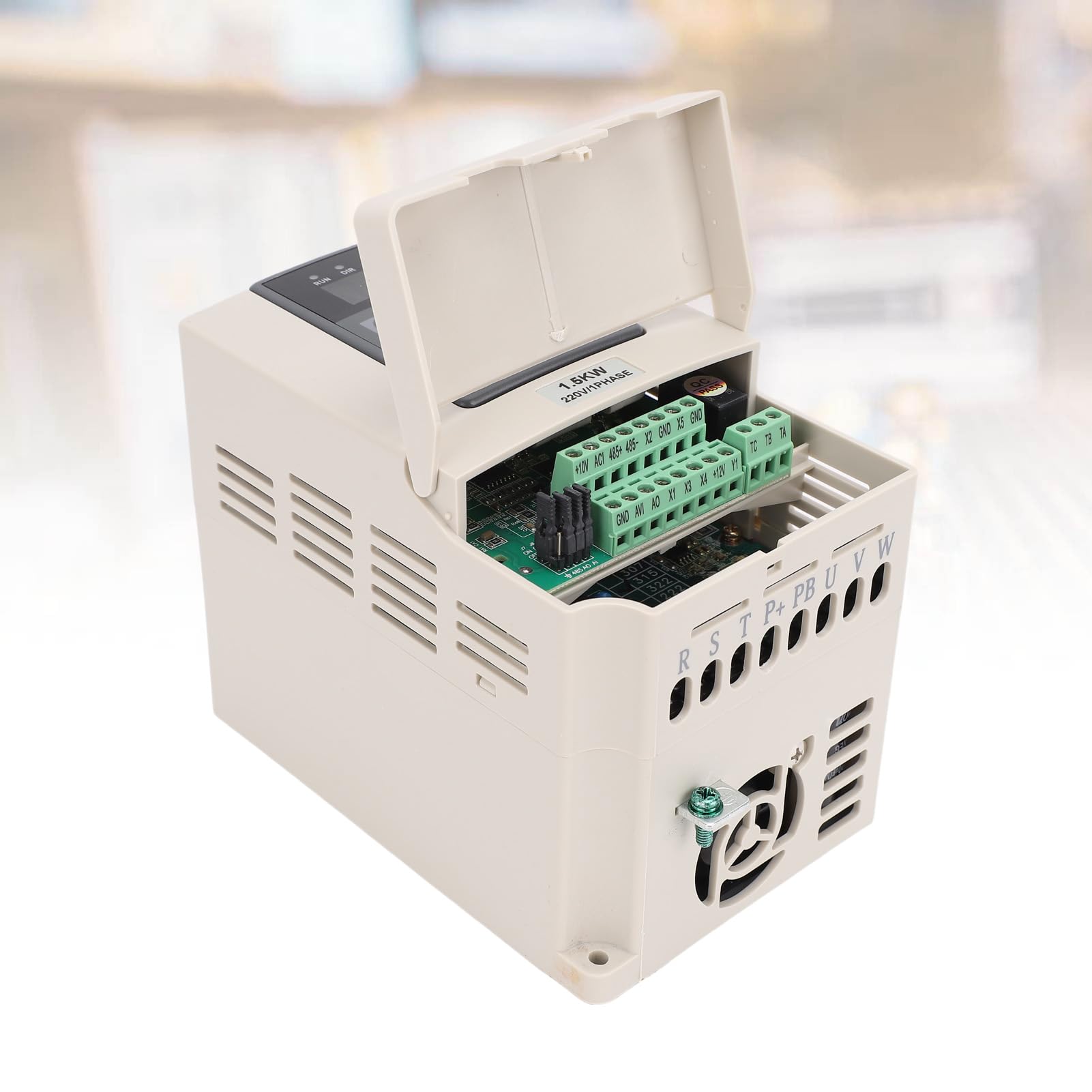 Vielseitiger 1,5-kW-Frequenzumrichter mit Variabler Frequenz für