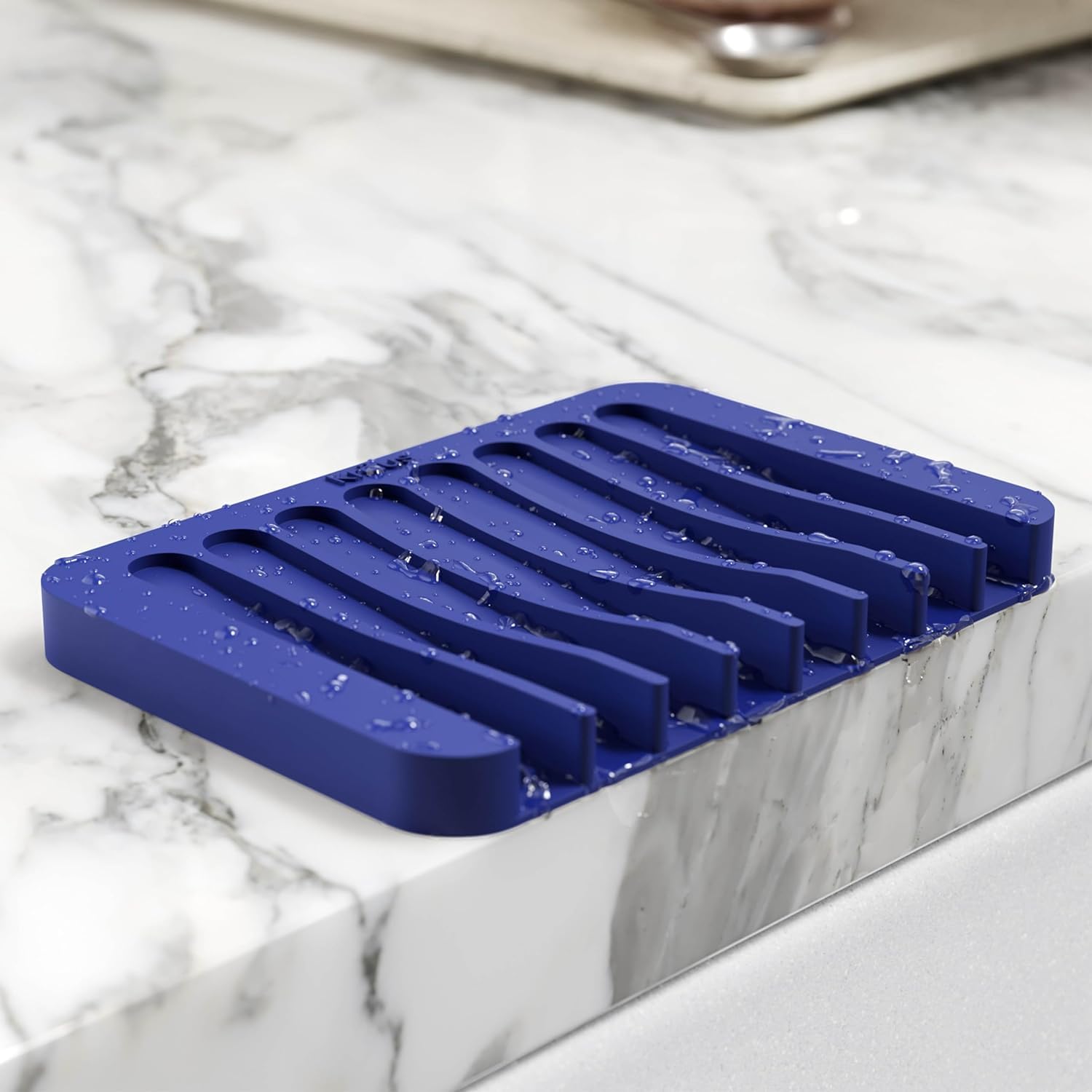 Baskety Self Draining Silicone Soap Dish Non-Slip Soap Holder & Tray for Bathroom, Kitchen & Sink (Assorted Colours, Pack of 3) 4