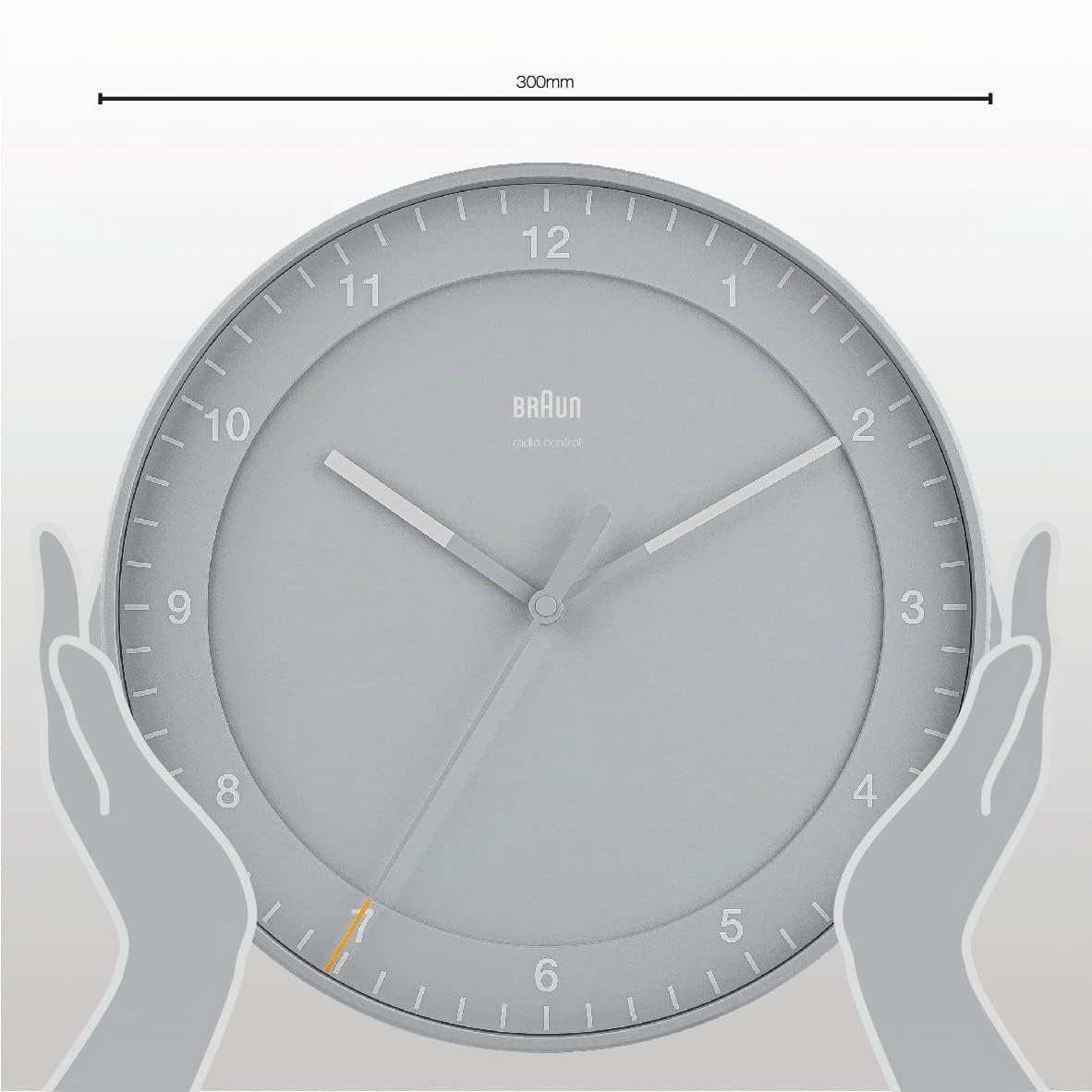 Braun Orologio analogico grande da parete Radiocontrollato Classic per il fuso orario dell'Europa centrale (DCF/GMT+1) con movimento a scansione silenzioso, diametro 30 cm, grigio, modello BC17G-DCF.
