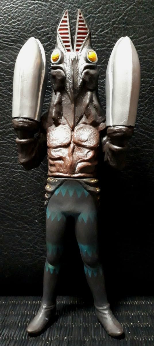 「ウルトラマン」ソフビ人形・バルタン星人２代目（新品・２００３年） Amazon.co.jp: ☆ バルタン星人 2代目 2003年 円谷プロ ソフビ