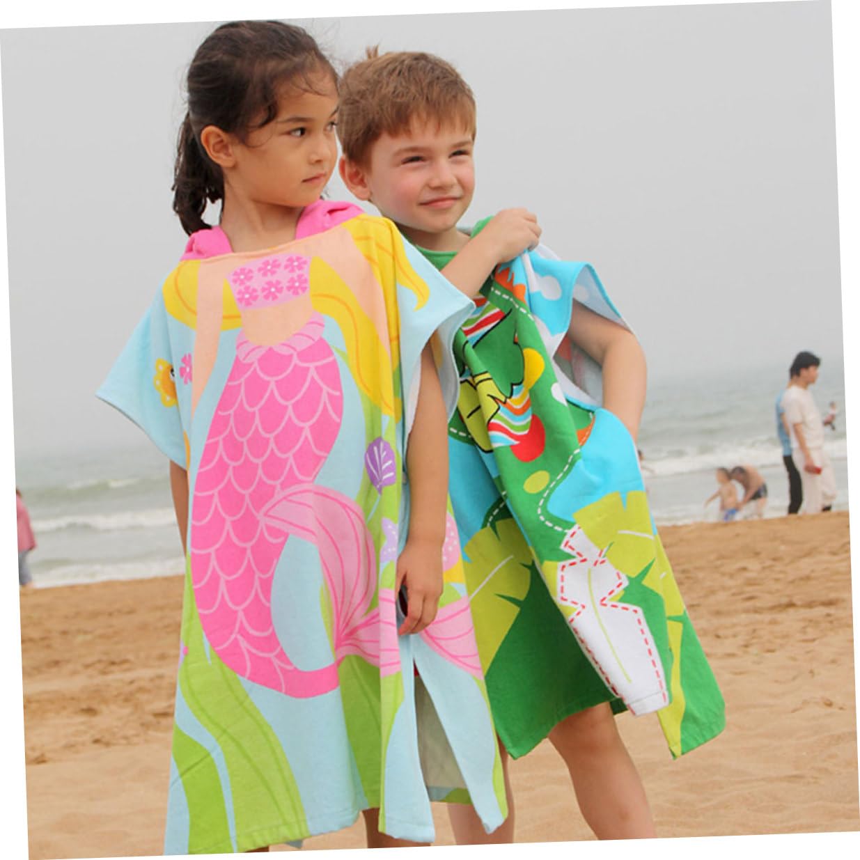 Levemolo Serviette de Plage à Capuche pour Garçon Fille Poncho Bain Léger Coton Peignoir Cartoon Sirène Cape de Bain Portable pour Garçon Fille