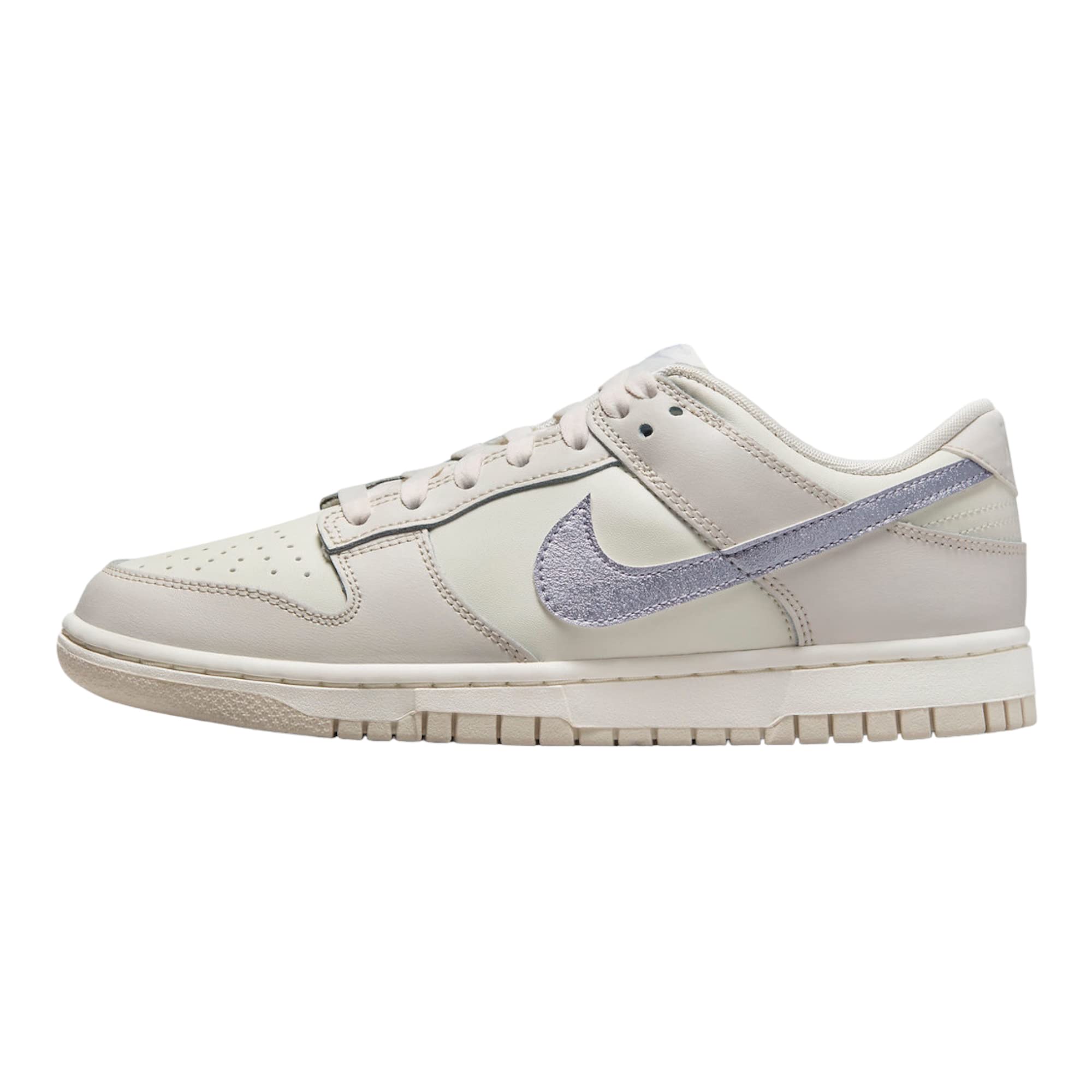 Nike Dunk Low SE Women's Trainers