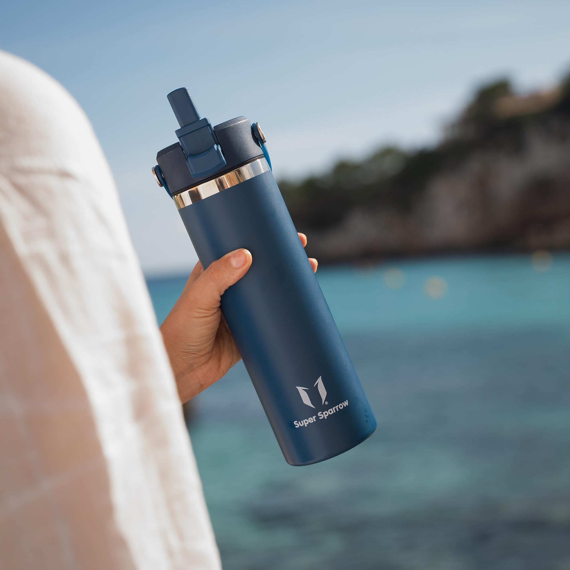 Super Sparrow Borraccia Termica - 500ml/750ml/1L/1.2L - SwivelSip Bottiglia Acciaio Inox - Senza BPA Borracce Termiche, Borraccia con Cannuccia Ergonomica per Scuola, Sportiva, Campeggio, Palestra