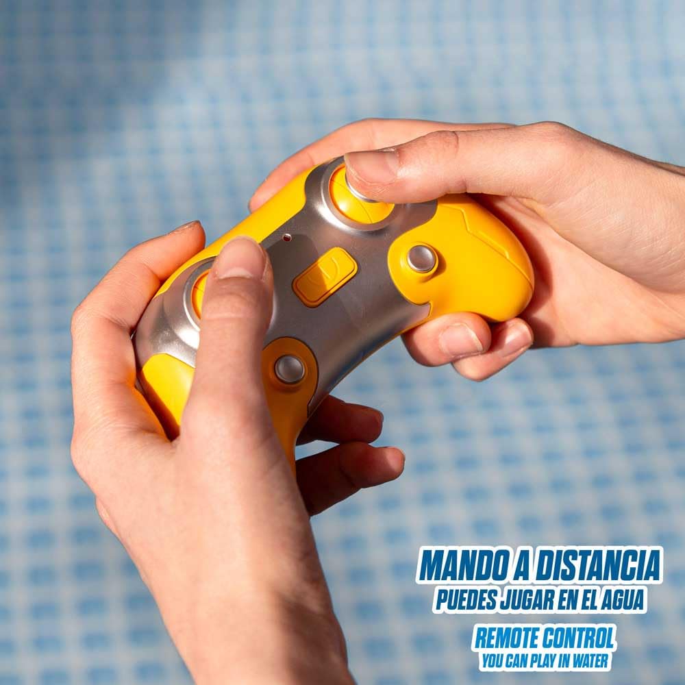 ColorBaby Submarino teledirigido, 5 km/h, 25 m, Rotación 360 Grados, con Luces y Spray Agua, 2.4 GHz, Mando Sumergible, Regalo para niños, Juguetes acuáticos, Barco Juguete Piscina (47670)