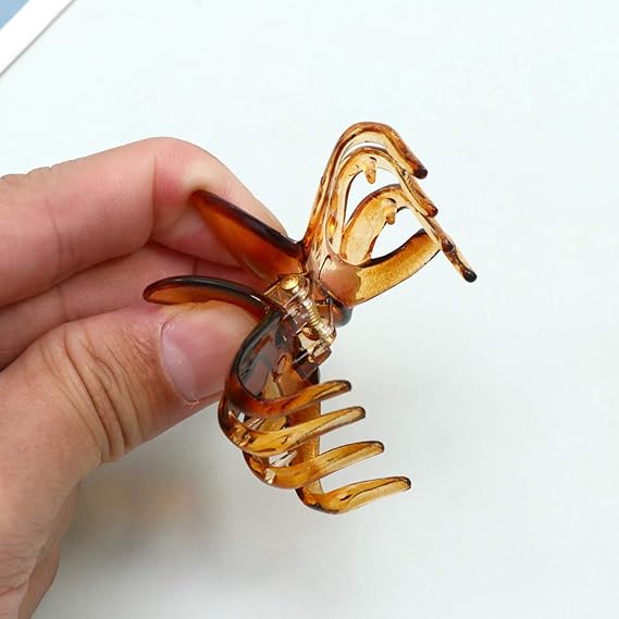 Amazon Lurrose ミニ バンスクリップ ヘアクリップ 蝶 髪留め 可愛い おしゃれ べっ甲 バレッタ 髪飾り ヘアアレンジ プレゼント 6個セット カラー１ Lurrose ヘアクリップ バレッタ 通販