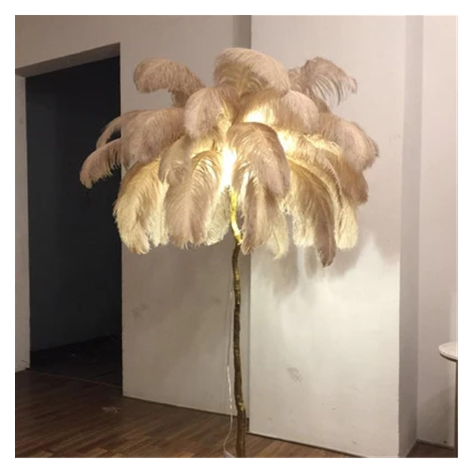 SMTYXS Modern Luxury Ostrich Feather LED Floor Light Copper Resin Nordic Lights for Living Sofa Beside Decoration Standing Lamp Elegant Luxurious(Camel Floor)
