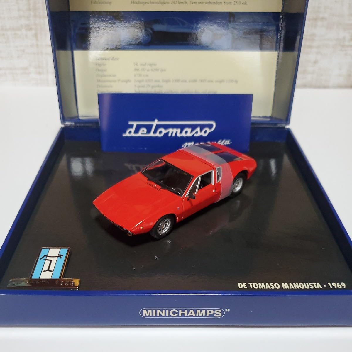 Amazon | 1/43 7ミニチャンプス/De Tomaso Mangusta 1969 Red/デ