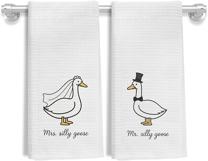 Funny Mr and Mrs Silly Goose Kitchen Towels, Wedding Gifts for Couples Newlyweds Dish Tea Towels for Kitchen Decor, Just Married Gifts Decorative Hand Towels for Bathroom, 16x24 Inch Set of 2