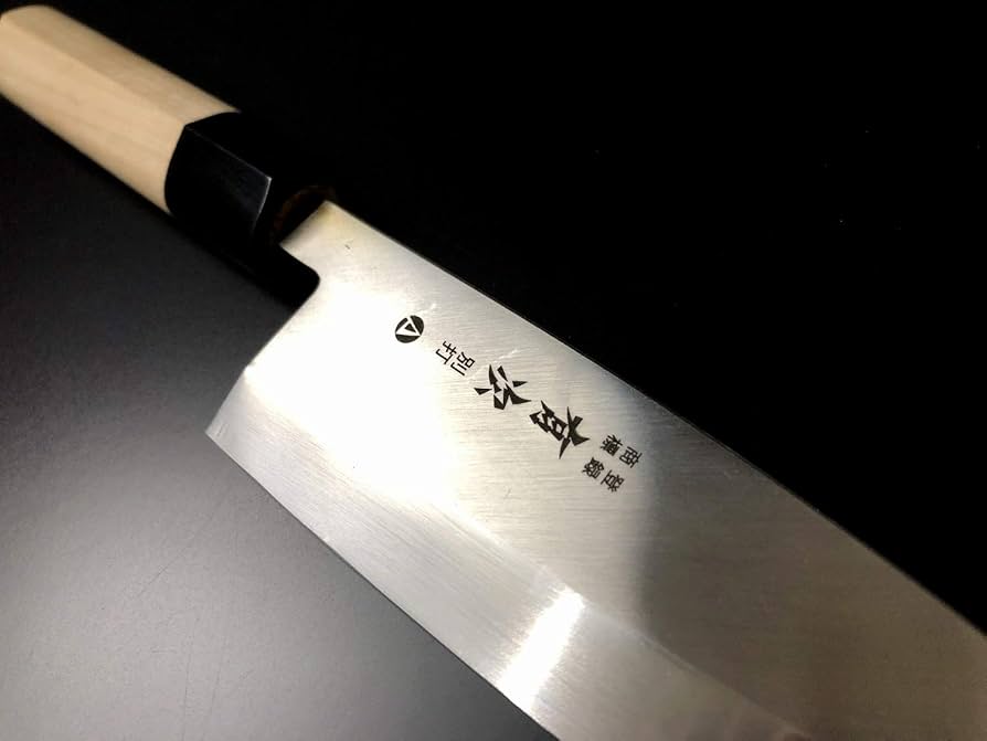 Amazon｜有次 包丁 A出刃 150mm 合金鋼 炭素鋼 築地 ARITSUGU 柄