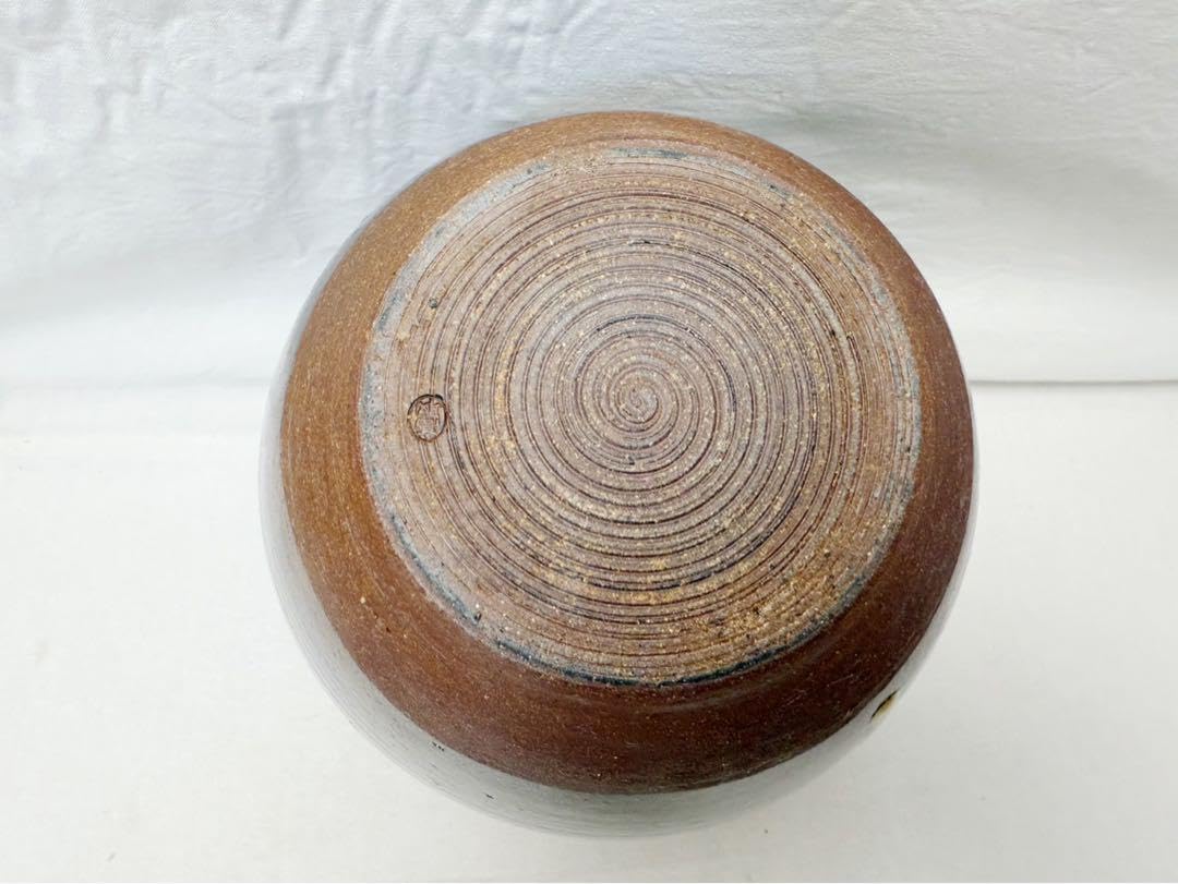 ＬＹ 茶道具 唐津焼【中里重利】『皮鯨 茶碗』 底部在印 桐共箱 茶道具 唐津焼中里重利 『皮鯨 茶碗』 底部在印 桐共箱 共布 真作保証