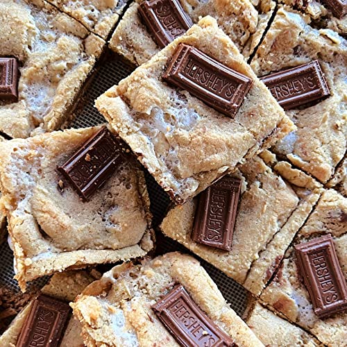 Hershey's Miniature Krackel Milk Chocolate & Crisp Rice Candy Bars, Bulk, Individually Wrapped Minis, (3 Lbs.) Great For Valentine's Day, Gifts, Office Candy Bowls, Movie And Game Nights & More! #TOP5