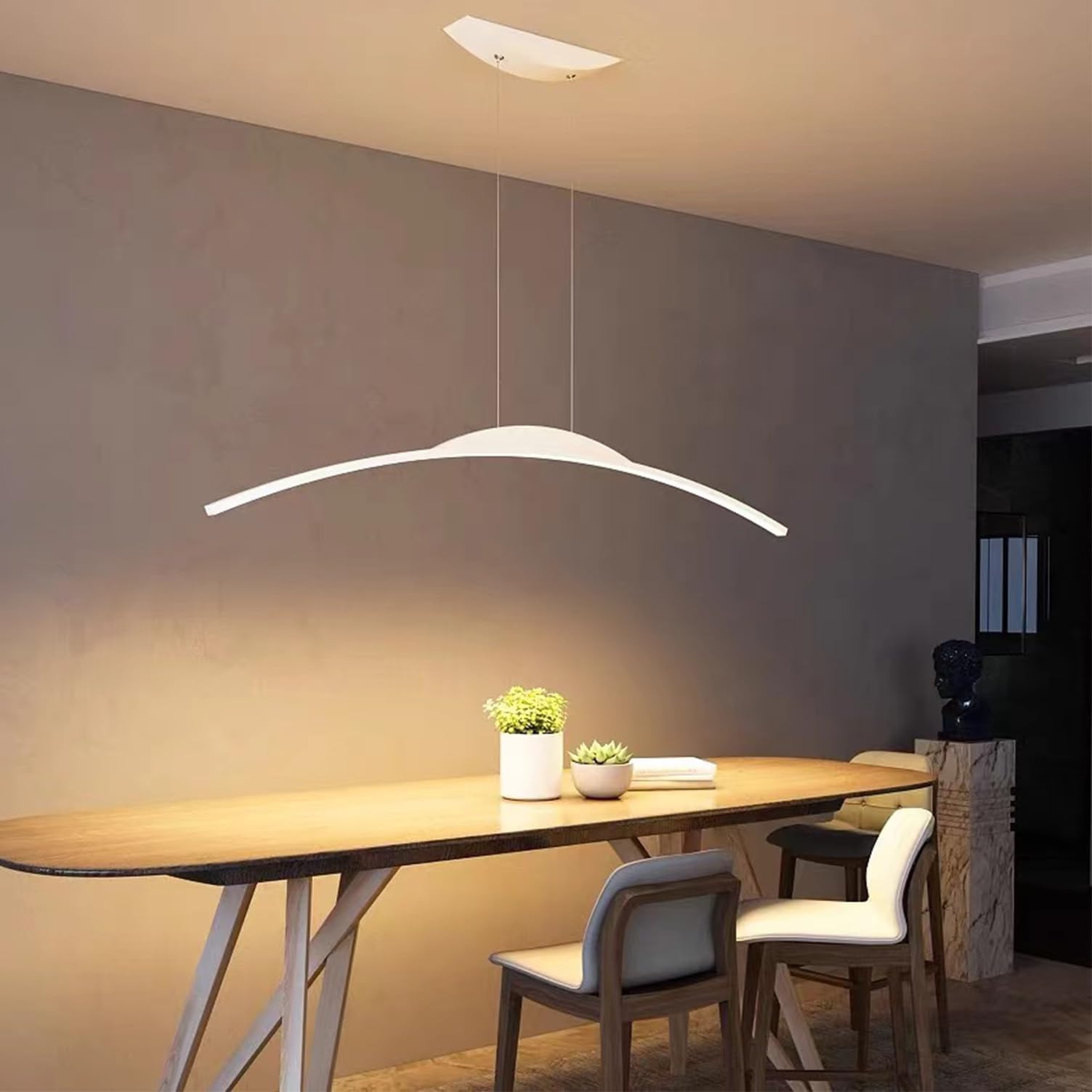 Lampada a sospensione moderna a LED dimmerabile Lampada a sospensione moderna con telecomando Lampada a sospensione Design lineare Lampadario regolabile in altezza per tavolo da pranzo Sala da pranzo