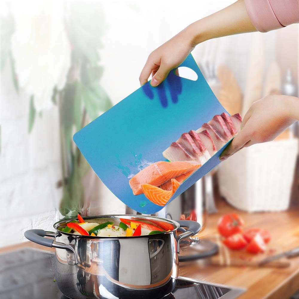 Fеаturеd Prоduсt HENGMAO Cutting Board Extra Thick Flexible Plastic Cutting Board 15 by 12 inch for Kitchen, Set of 4, Colored Dishwasher Safe Cutting Board Mats with Food Icons & Easy Grip Handles