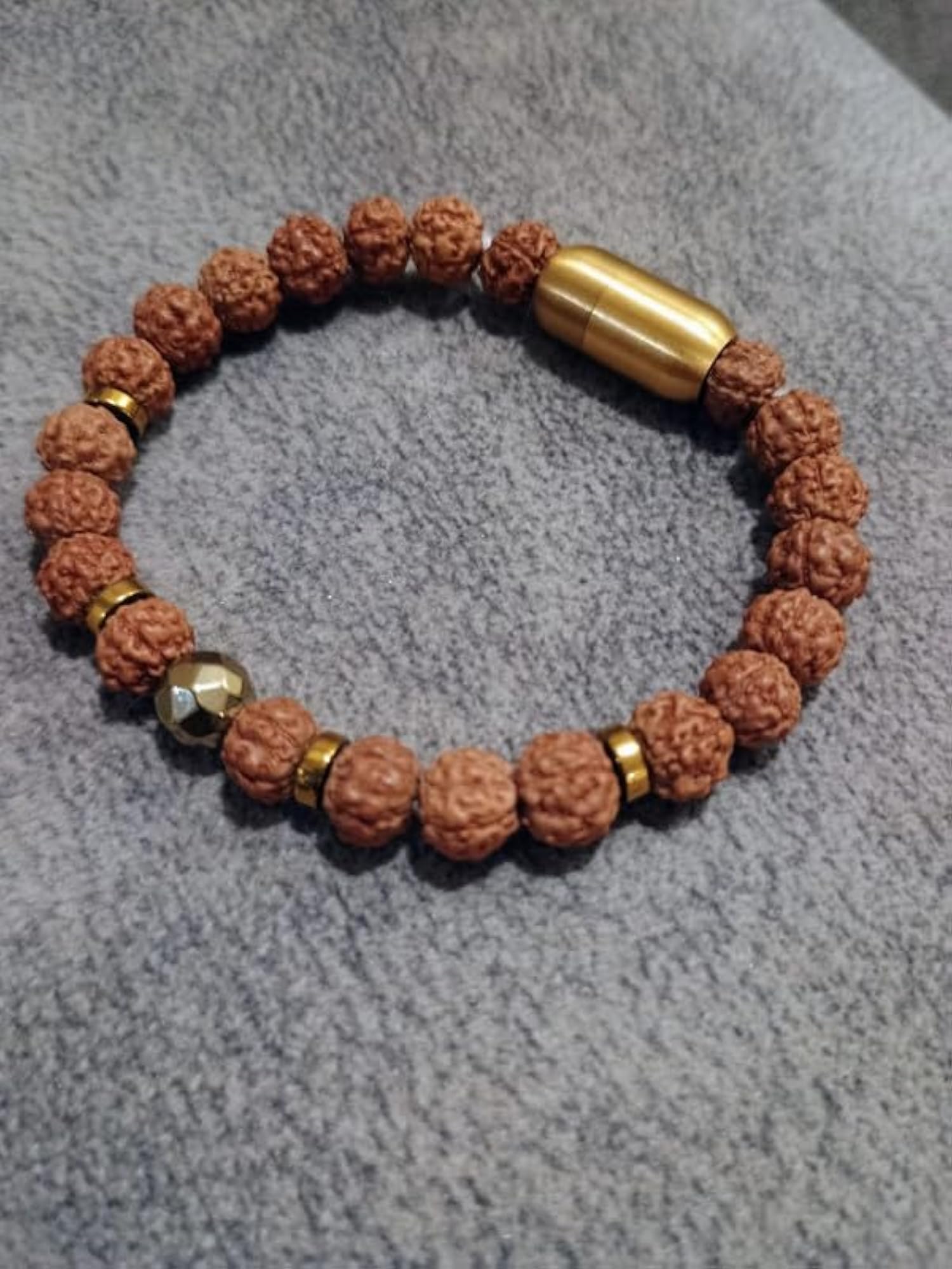 Unisex Pure Pyrite Stone Rudraksha Bracelet, Magnetic Clasp