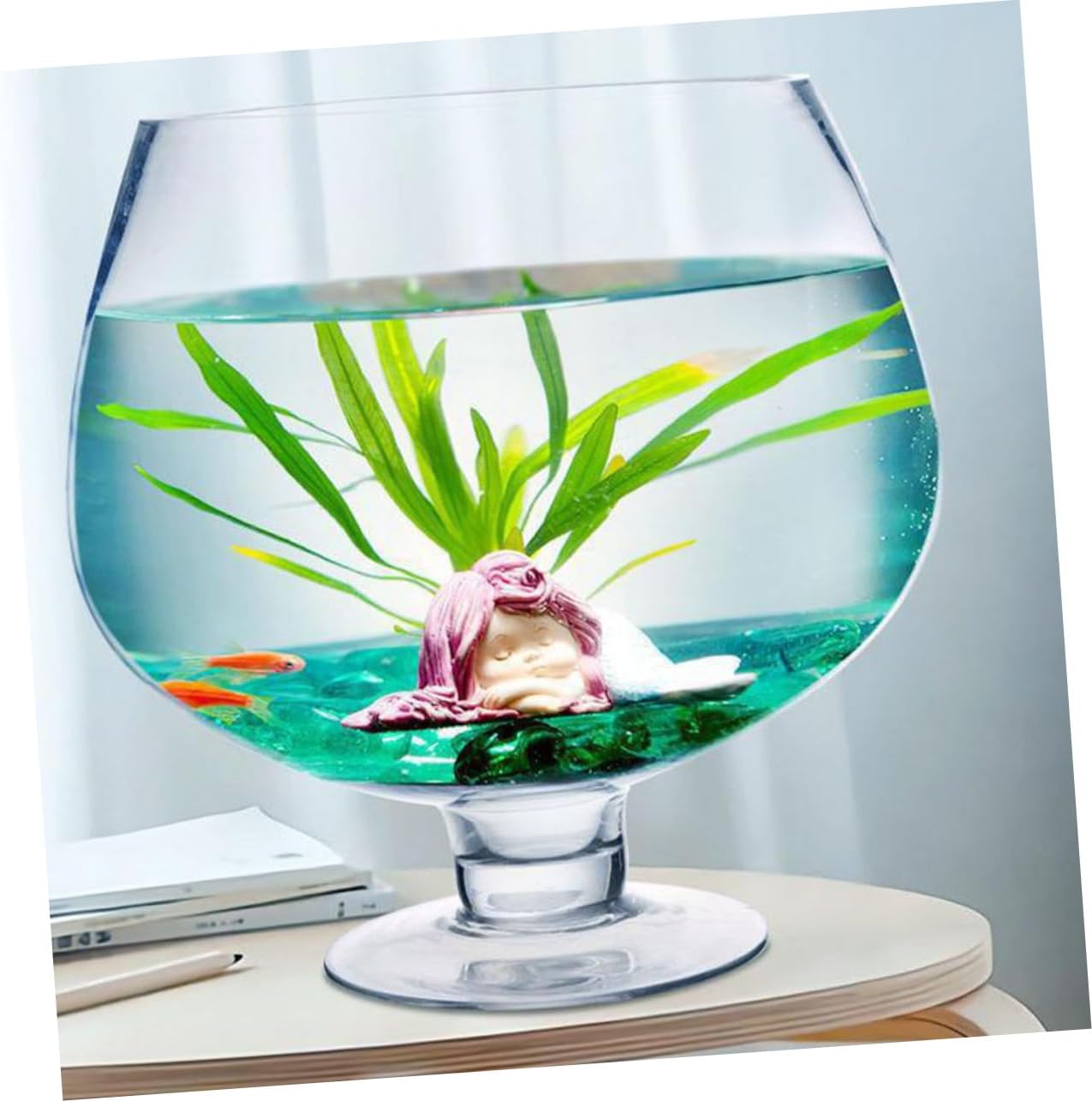 Decorative Transparent Fish Bowl Versatile Aquarium Tank for Betta Fish Hydroponic Plants Stylish Desktop Compact and Easy to Clean Approx