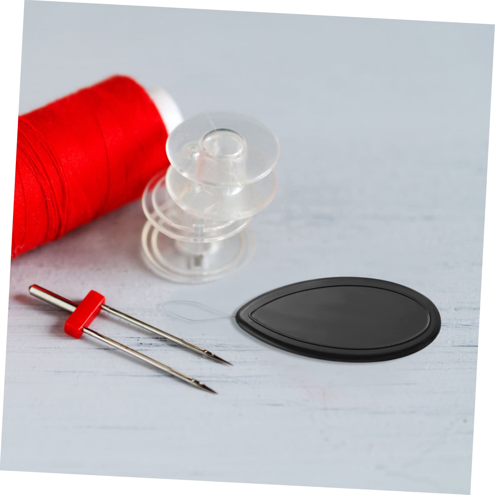 OSALADI 5 Set Fili di Aghi A Cruna Compatti Infila Ago per Filo Strumenti Manuali Prodotti per Cucire Adulti Aghi da Ricamo Strumento di Bordatura Plastica Black 20 Pezzi*5