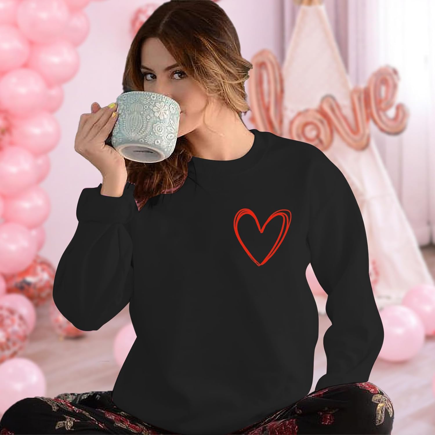 Women Valentines Sweatshirt Love Heart Graphic Print Shirts Valentine’s Day Shirt Vintage Pullover Tops - Image 4