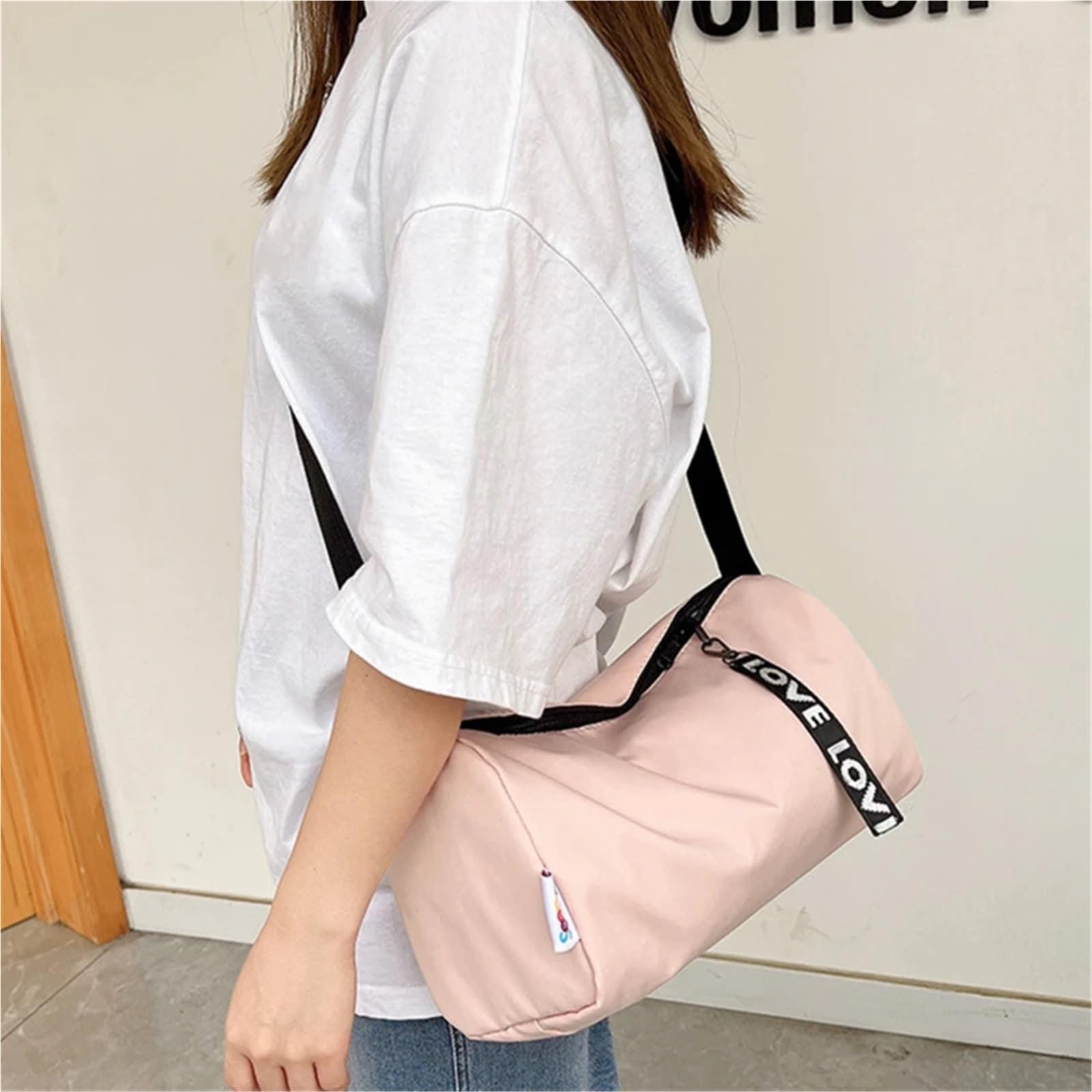 Sport Duffel Tasche Frauen Sporttasche wasserdichte Fitness Training Bag Outdoor Reise Duffle Bag Männer Sport Schwimmen Taschen Yoga Gym Sport Rucksack Für Sport, Reisen und Training(Black)
