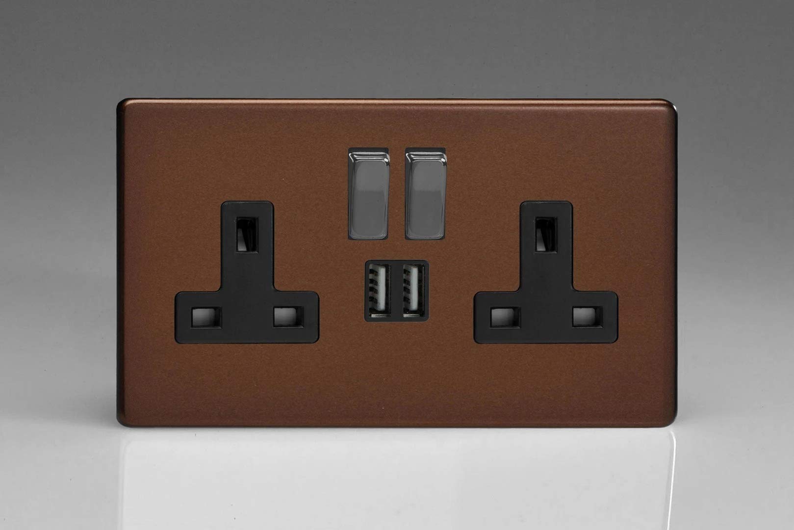 Flat Plate Screwless Mocha 2 Gang 13 Amp Socket + 2x USB Charging Port - Black Inserts