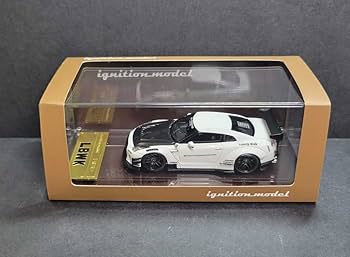 イグニッションモデル1/64 パンデム R35 GT-R 2台セット イグニッションモデルの1/64パンデムR35 GT-Rのグリーン