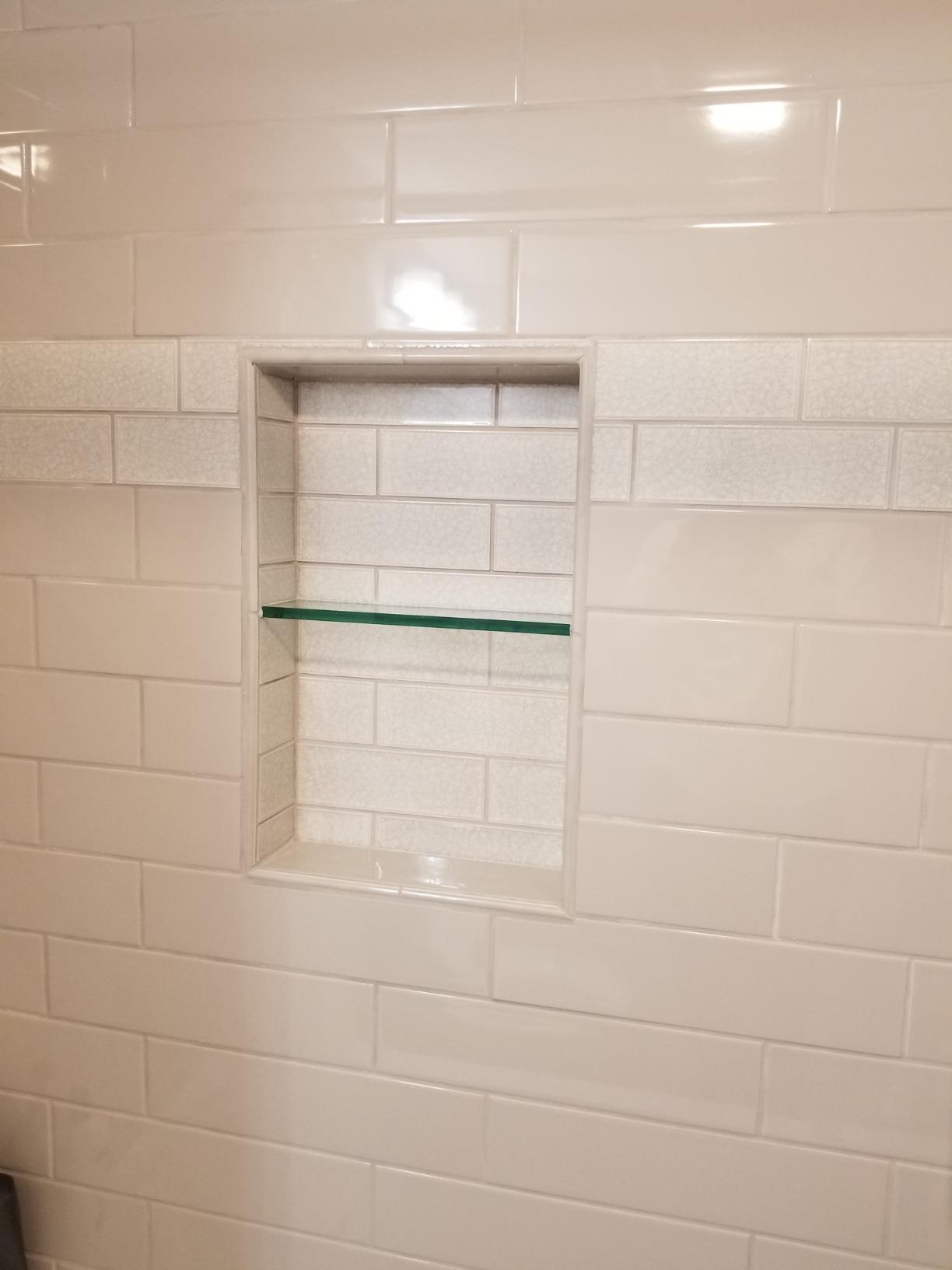 EZNICHES Glass Shelf Divider in Frosted or Clear (For 14