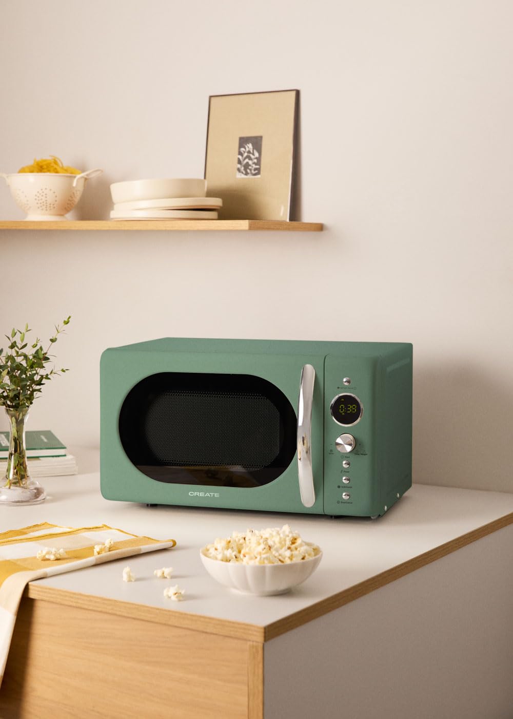 CREATE/MICROWAVE RETRO/Micro-ondes grill numérique vert sauge/Style rétro, capacité 20L, plateau Ø245 mm, 3 programmes, 9 menus préinstallés, cuisson en plusieurs étapes, écran LCD, 900W