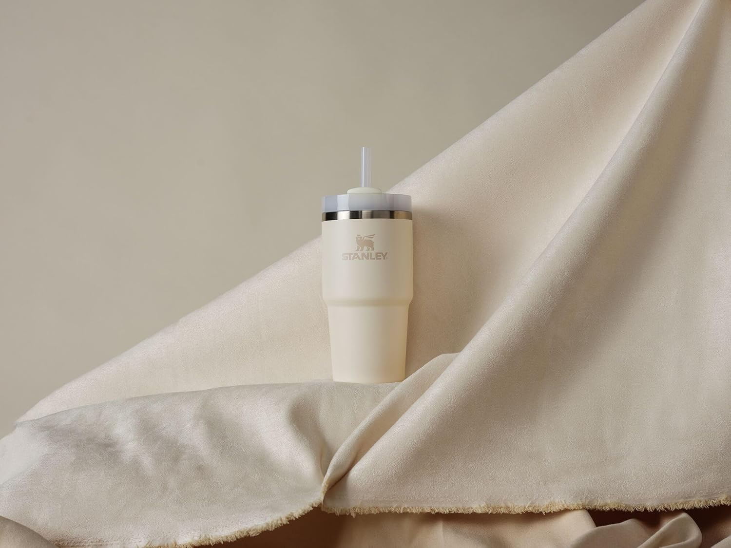 Stanley Quencher H2.0 Tumbler with Straw 20 oz | Flowstate 3-Position Lid | Cup Holder Compatible for Travel | Insulated Stainless Steel Cup | BPA-Free | Cream 2.0 - Image 6