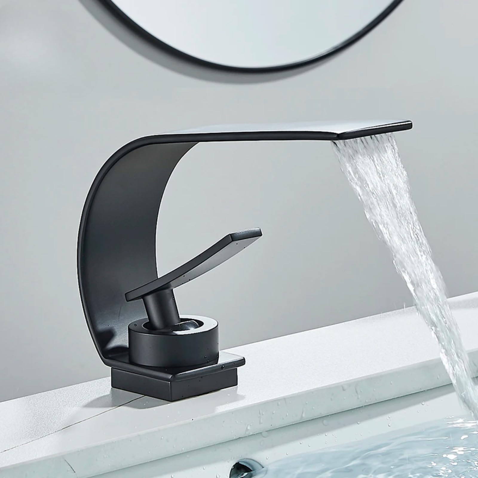 Robinet de lavabo cascade noir mat mitigeur moderne eau chaude et froide pour salle de bain