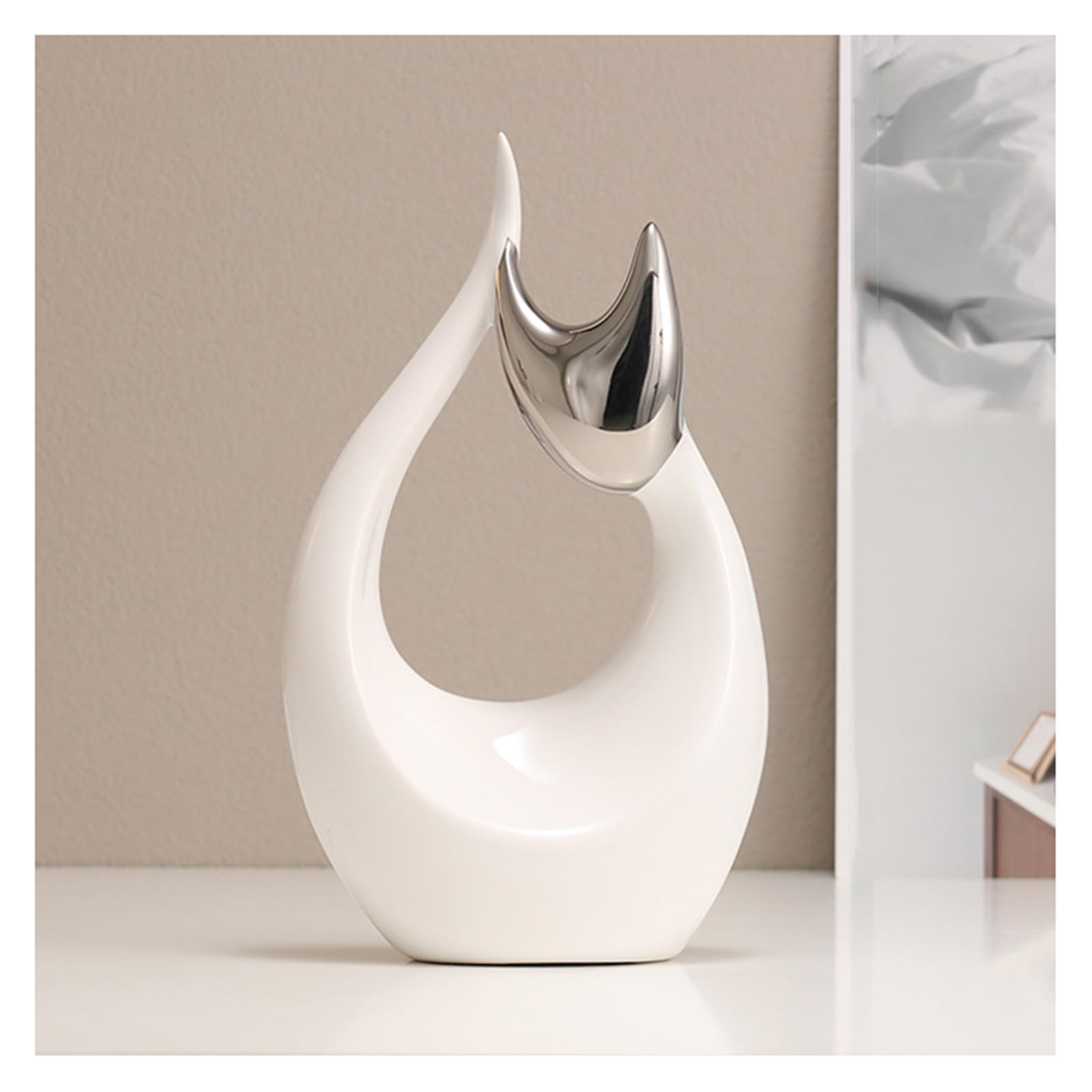 Tauzveok Silver A Cat Deco Statue, Modern Abstract Art Sculptures,Cat Sculpture For Decoration Living Room, Office, Bedroom, Ceramic,Lucky Cat,