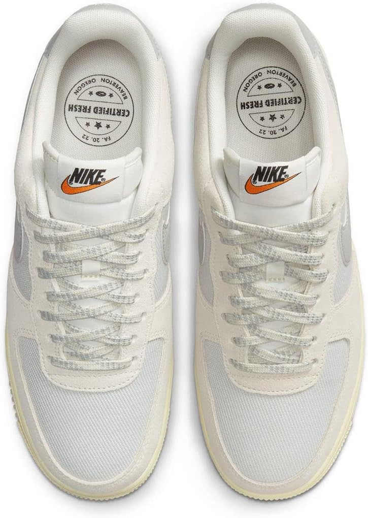 Amazon | [ナイキ] エア フォース 1 '07 LV8 [AIR FORCE 1 '07 LV8
