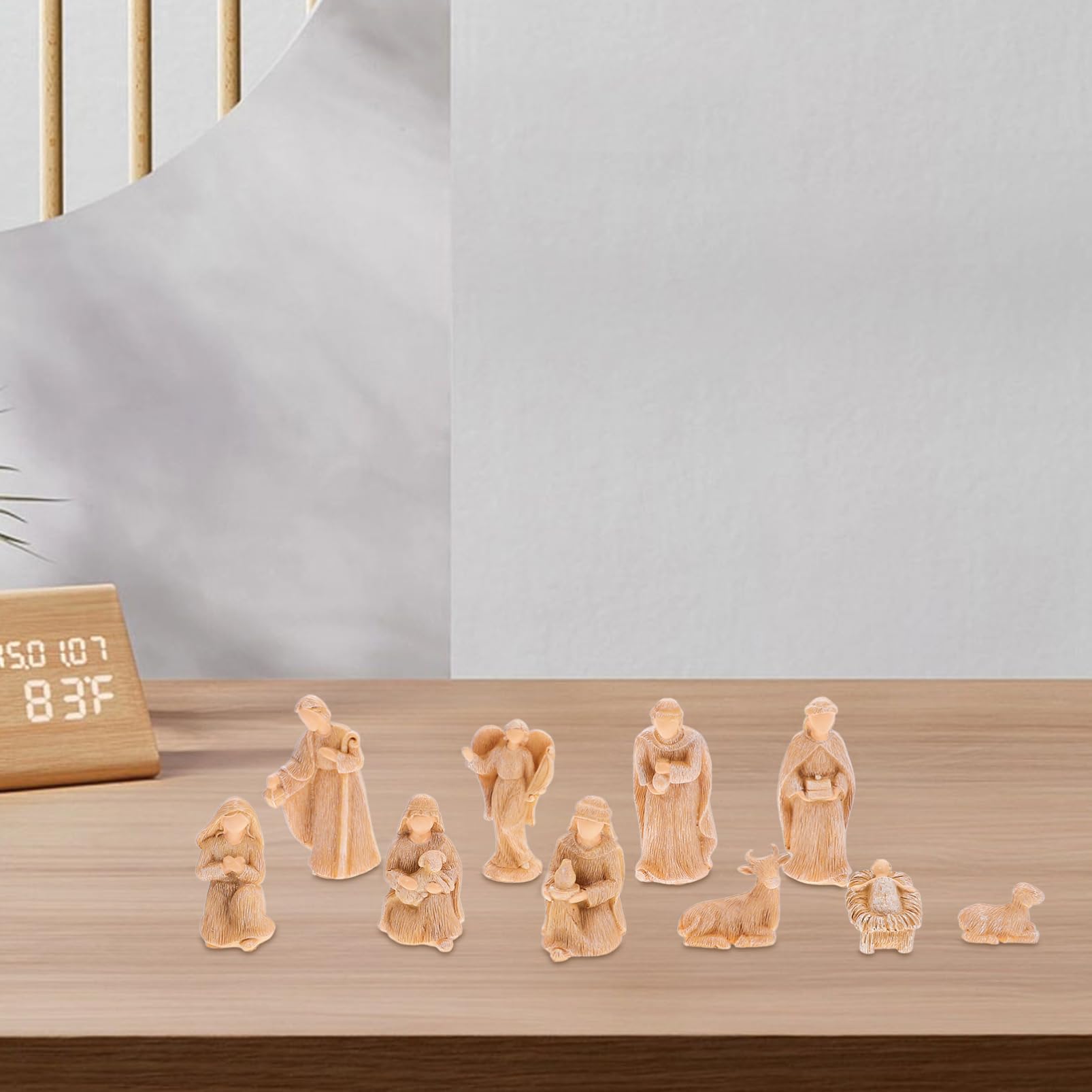 Happyyami Weihnachtskrippe aus Kunstharz mit 10-teiligem Jesus Geburtskrippenset in Beige Dekoratives Krippenfiguren Satz für Kirche und Büro