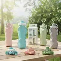 Garrafa De Água Dobrável 600ml em Silicone Retrátil Portátil e Compacta para Viagem, Academia e Dia a Dia (AZUL-CLARO)