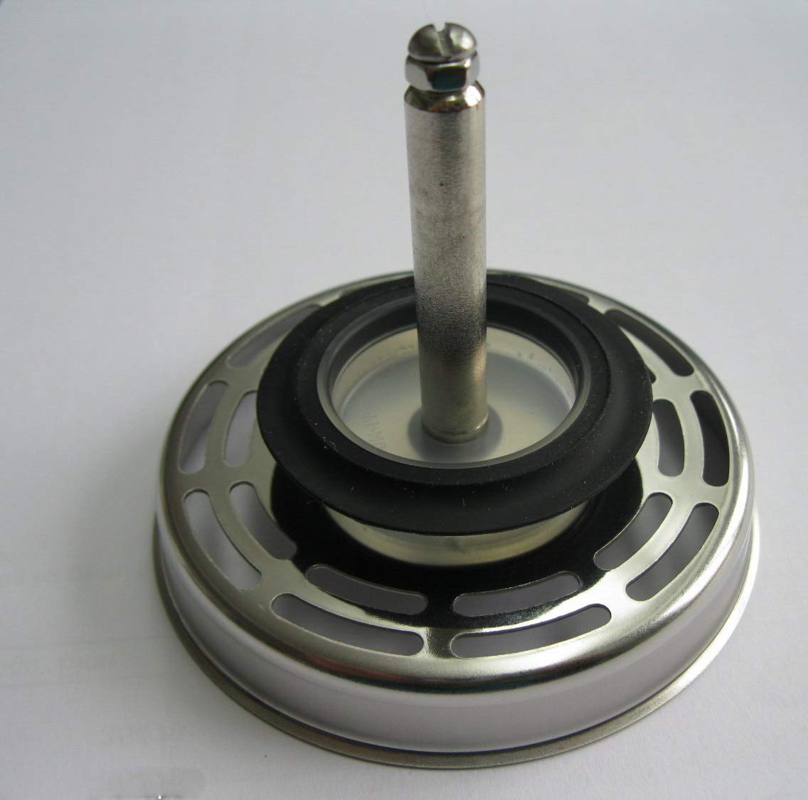 Blanco Silver,Black Drain Strainer, 3.5 Inches, Metal, Silver/Black, Eccentric Operation, 20 Slots