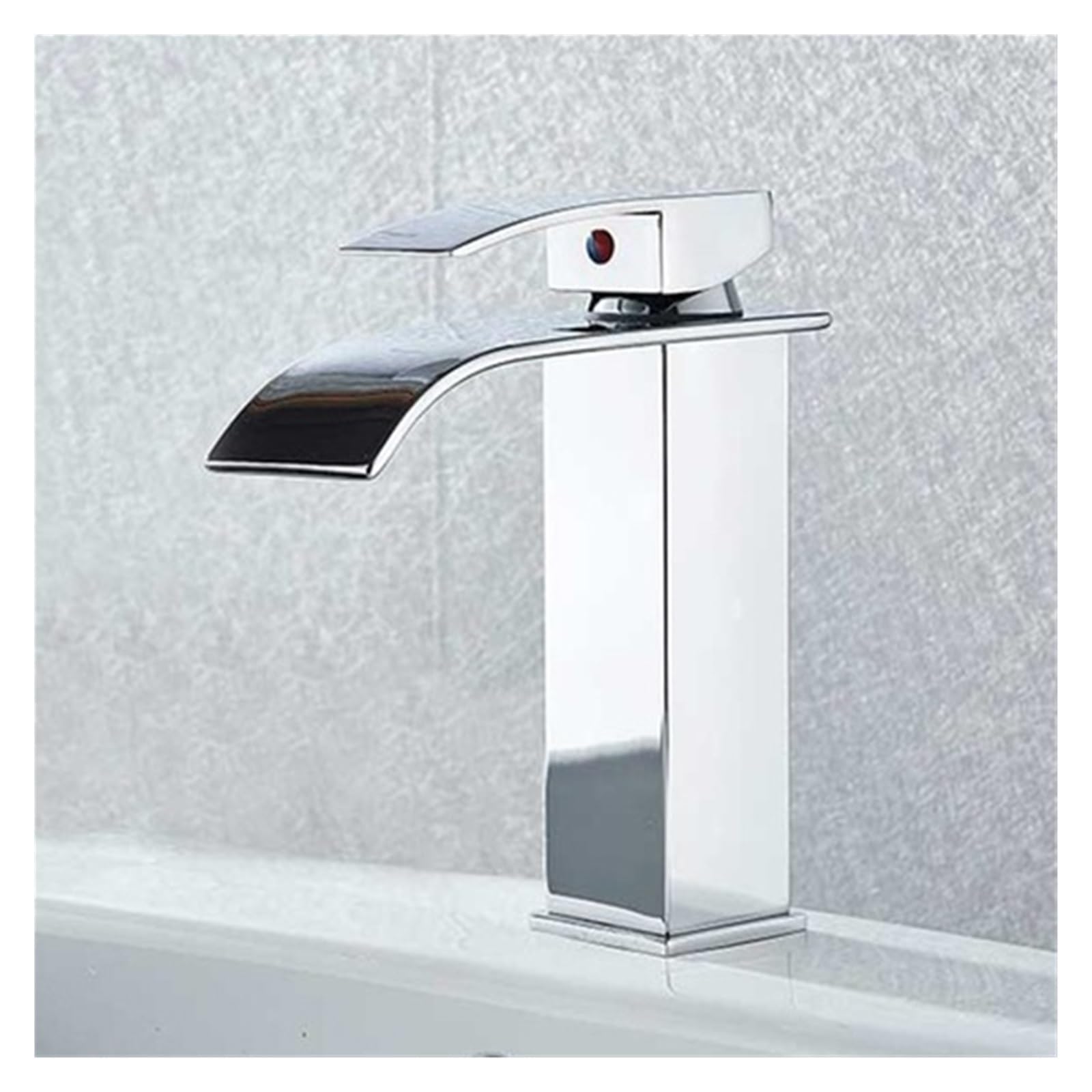 Grifo mezclador en cascada cromado para renovar tu lavabo de tocador