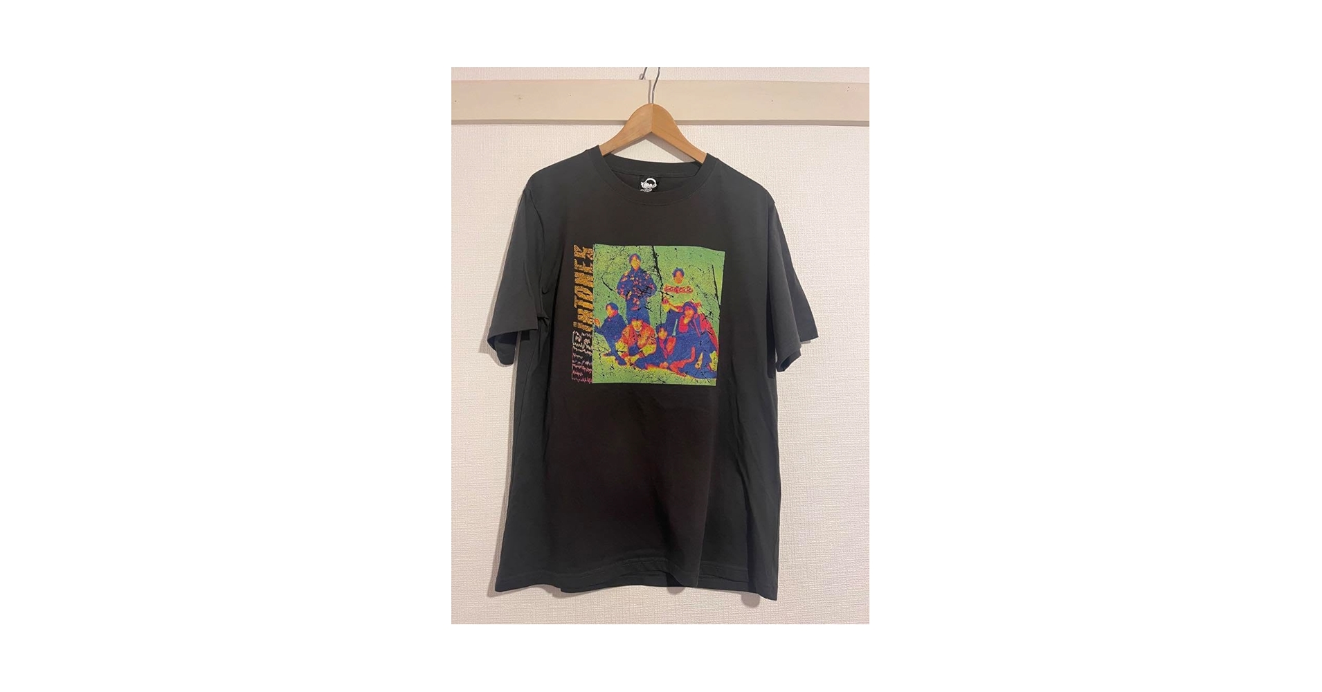 SixTONES VVS カラフルグラフィック Tシャツ 黒 フリーサイズ 未着用 SixTONES ツアーTシャツ VVS 半袖 ブラック フリーサイズ