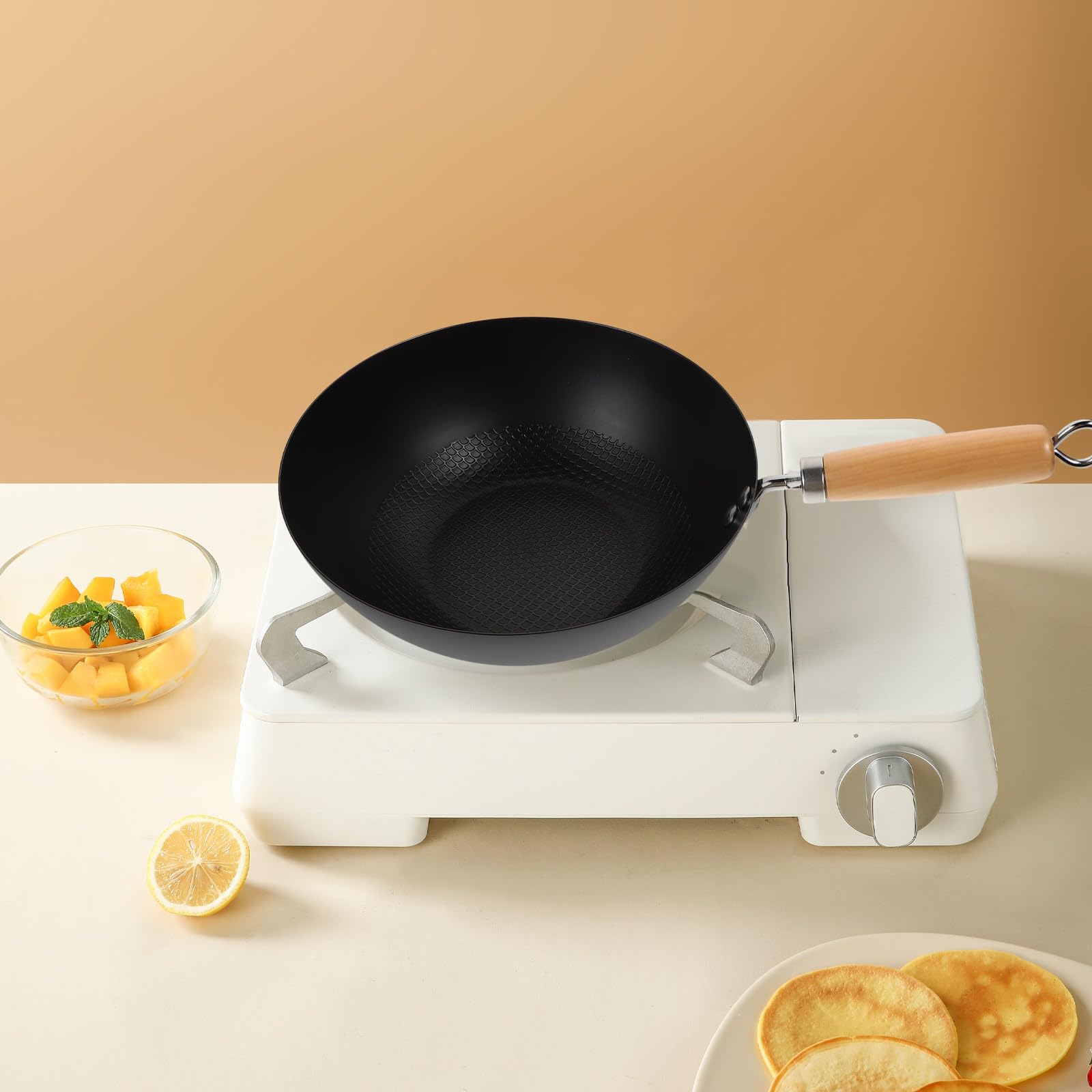 GALPADA Padella Wok in Ferro Battuto Piccolo Manico Ergonomico per Fornello a Gas, Pentola Wok Antiaderente ad Ampio Uso per Cucina Quotidiana