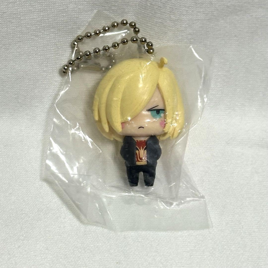 Amazon.co.jp: ユーリ!!! on ICE ユーリプリセツキーセット : 文房具