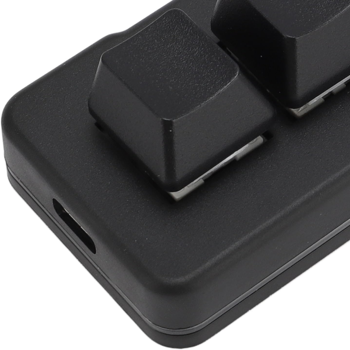 Keypad connected via USB cable to a computer