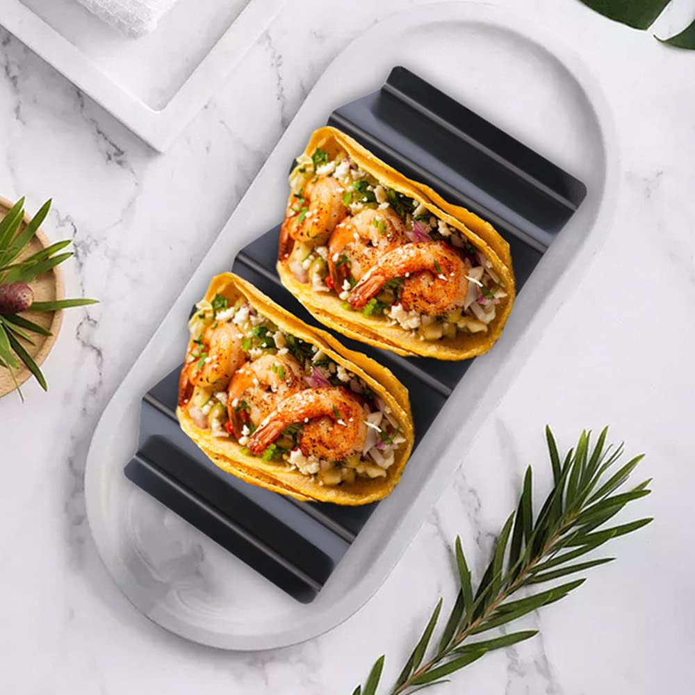 Juego de 4 soportes para tacos de acero inoxidable con asas, incluye 1 pinza para alimentos, capacidad para 3 tacos cada uno, apto para lavavajillas y horno para fiestas