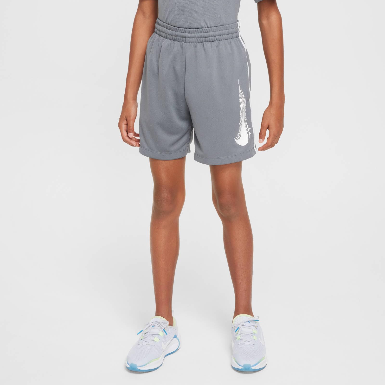NIKE Multi Dri-Fit Shorts Für Ältere Kinder (Jungen), Smoke Grey/White/White, HF9121-084, M