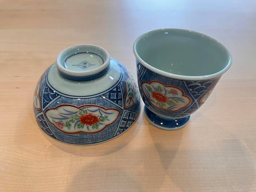 美品！手描き細密画　染付 湯のみ2点セット　ペア 美品！手描き細密画 染付 湯のみ2点セット ペア 美品！手描き細密