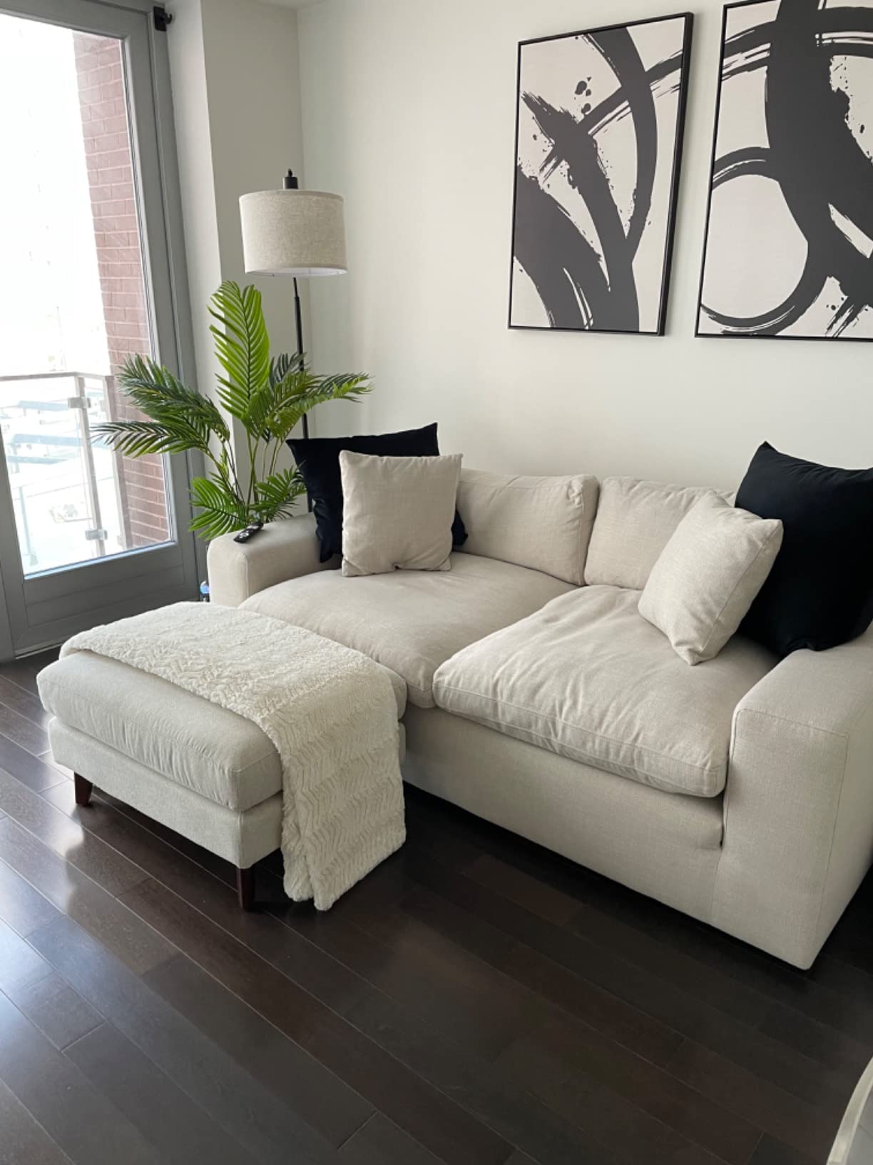 34/mo Finance Amazon Brand Rivet Sloane MidCentury Modern Ottoman, 31.9"W, Pebble Grey