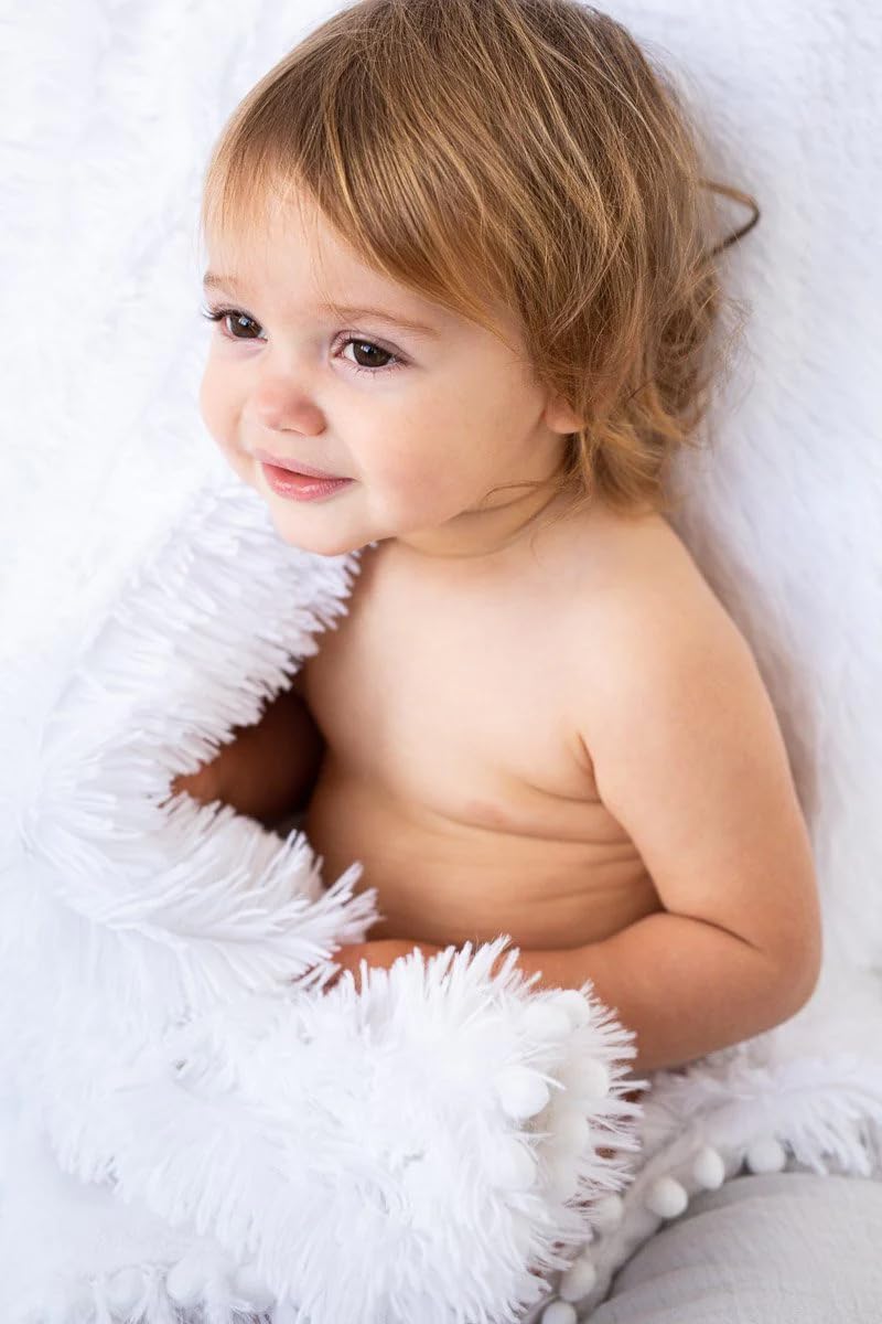 Bizzi Growin Koochicoo Baby-Decke 90x90 Cm – Flauschig, Mit Pompon-Rand, Superweiche Velours-Rückseite