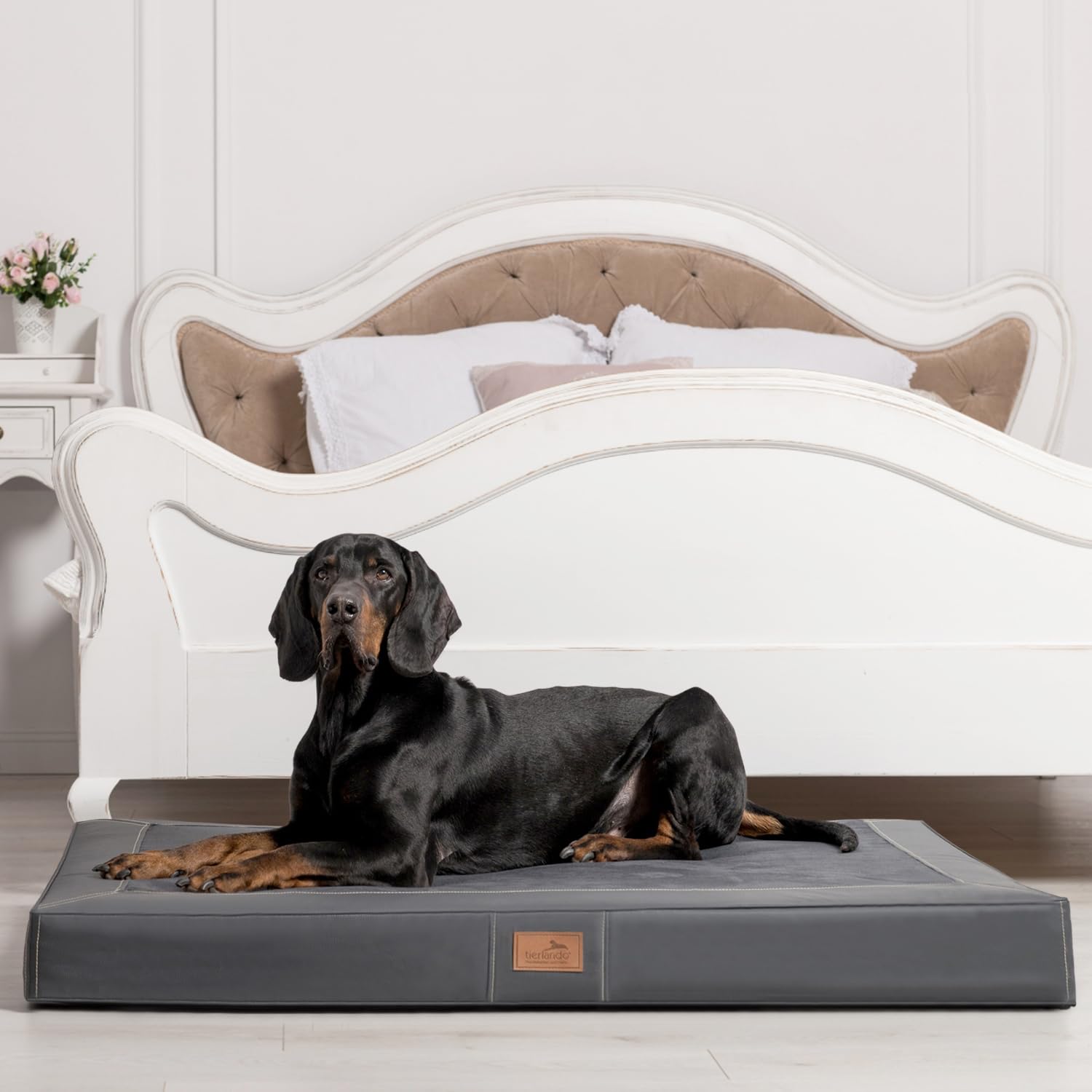tierlando® Orthopädische Hundematratze Oscar VIP aus Kunstleder und Velours mit Visco-Schaumfüllung, druckentlastende Hundematte mit Rutschfester Unterseite Größe: 120x90cm | Farbe: 02 Graphit