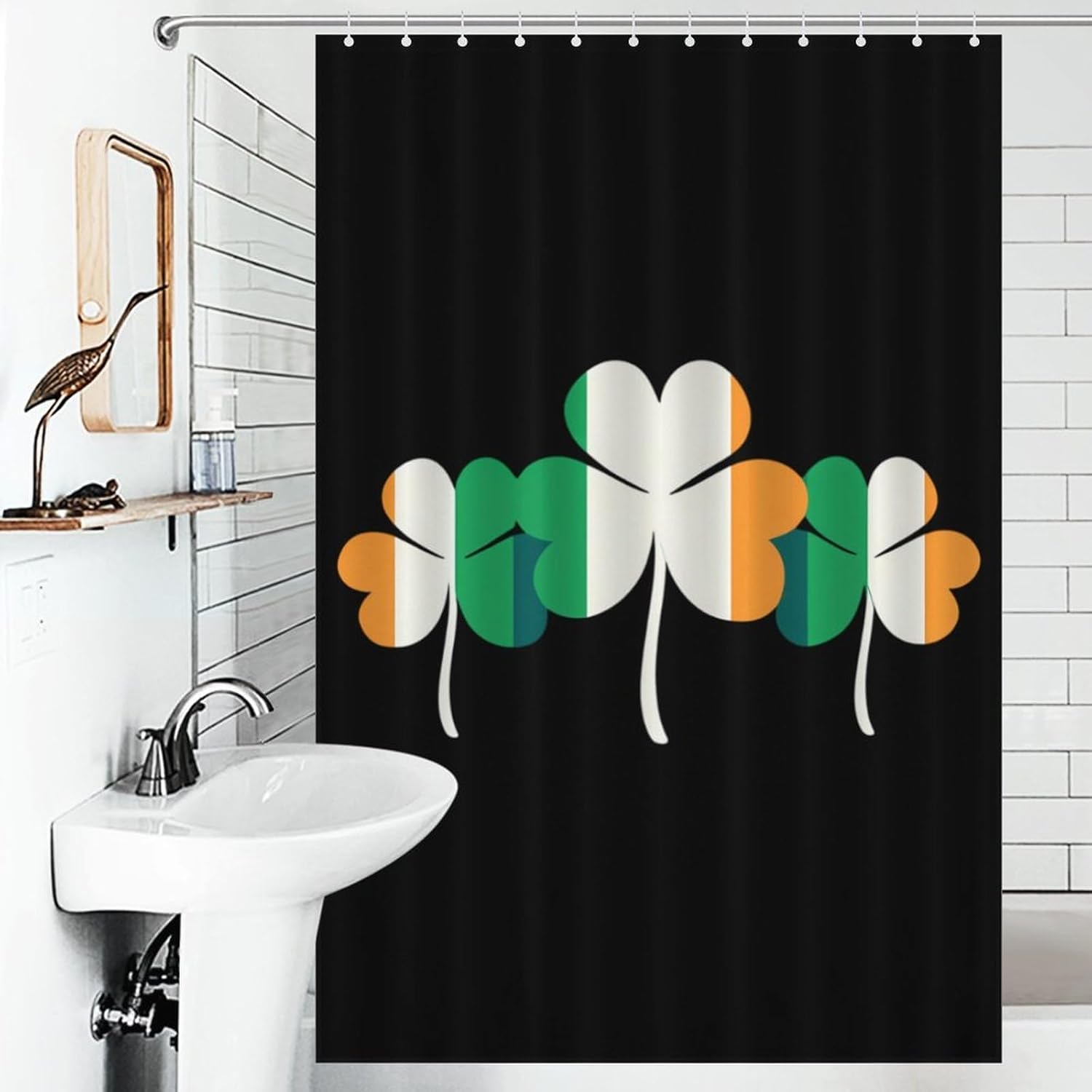 Ice Skaters (2) Shower Curtain 46.85x70.87Inch（119x180cm） Polyester Bath Curtain Shower Curtains Printed Decorative